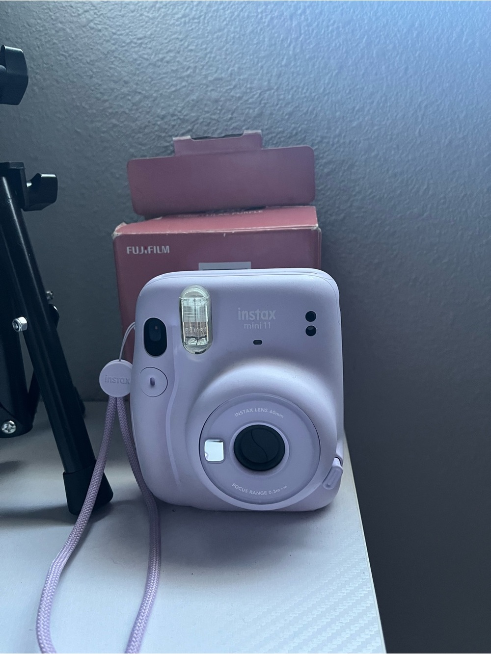 Fujifilm instax mini 11 - Light Purple Instant Camera